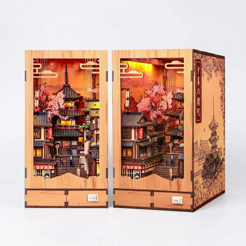 Book Nook Sakura